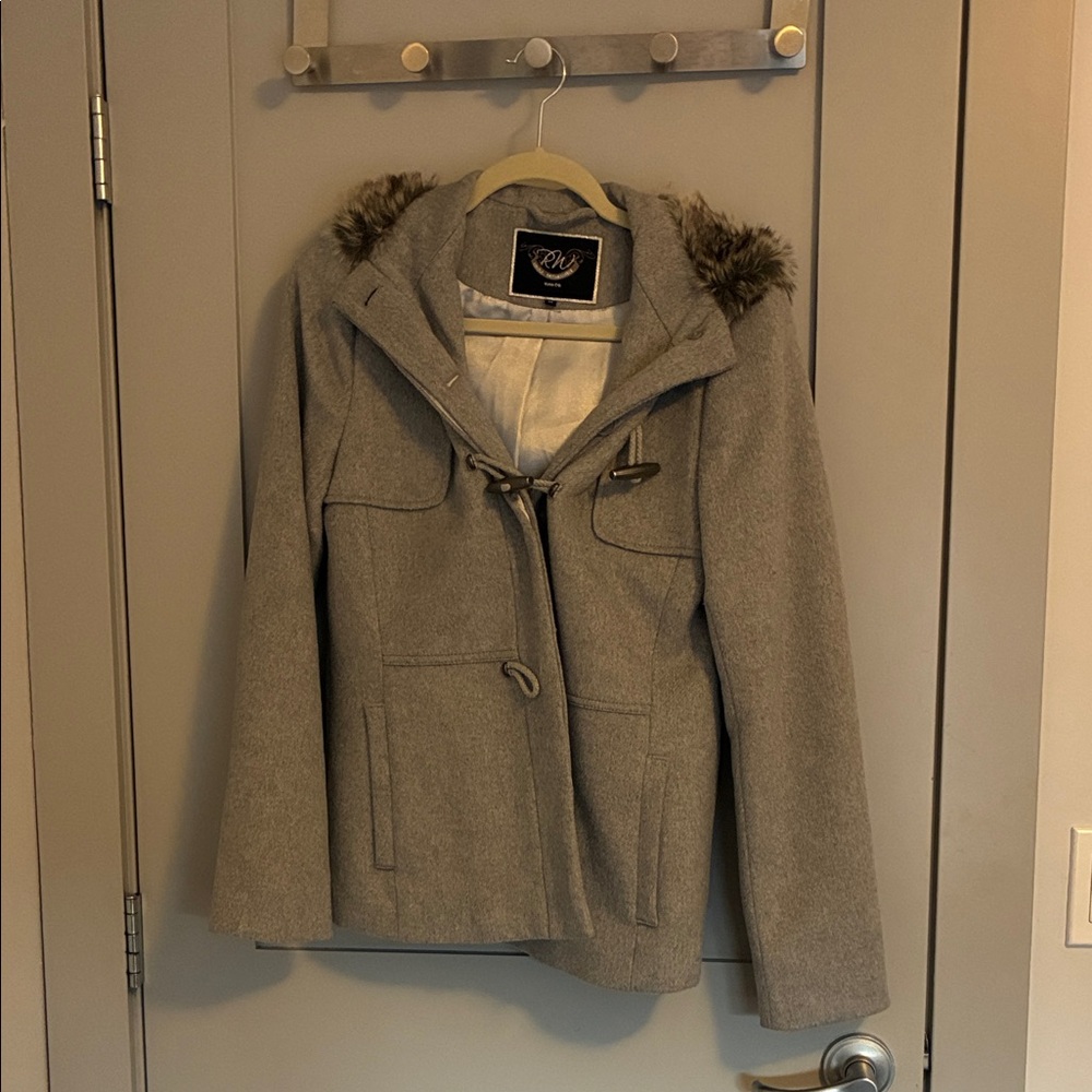 RW&CO. Gray Utility Jacket with Faux Fur Hood Size Small EUC